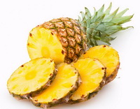 Pineapple:fruit and slices